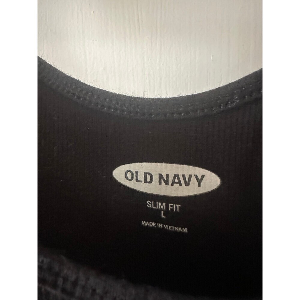 Old Navy slim fit women’s size large tank - Picture 5 of 10